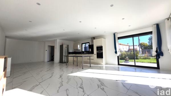 Maison à vendre 4 pièces 125 m² Saint-Beauzire