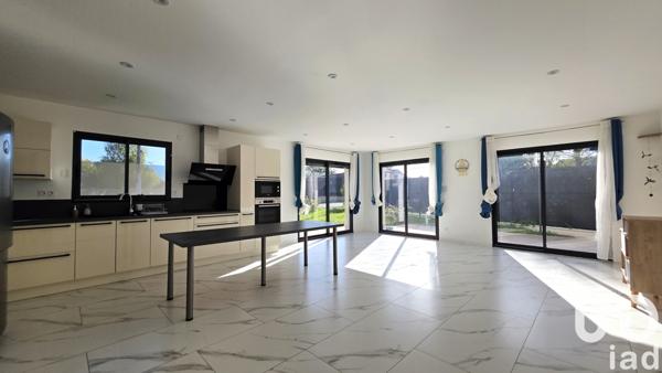 Maison à vendre 4 pièces 125 m² Saint-Beauzire