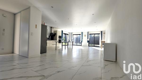 Maison à vendre 4 pièces 125 m² Saint-Beauzire