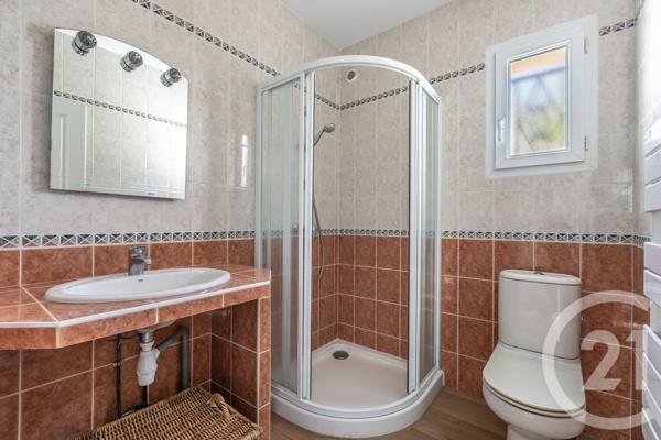 Maison à vendre  6 pièces - 135,35 m 2   ST MEDARD EN JALLES  - 33