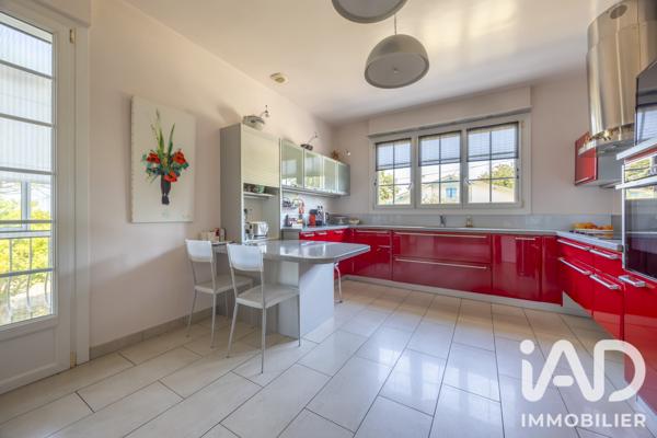 Maison à vendre 5 pièces 149,93 m² Montfort-en-Chalosse