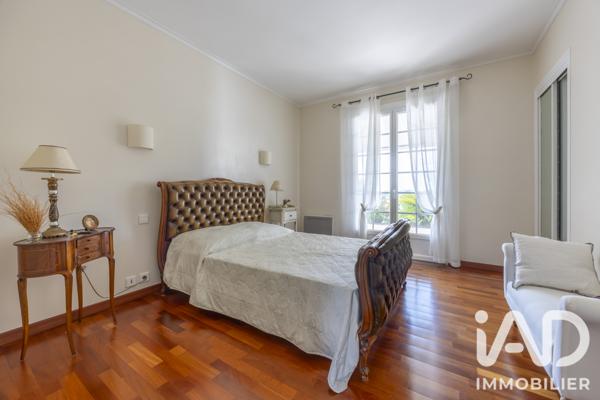 Maison à vendre 5 pièces 149,93 m² Montfort-en-Chalosse