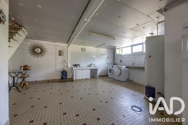 Maison à vendre 5 pièces 149,93 m² Montfort-en-Chalosse