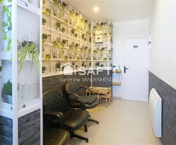 Maison avec espace professionnel!