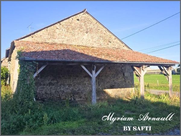Maison Grange et Carport sur terrain de 1744 m²