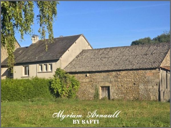 Maison Grange et Carport sur terrain de 1744 m²