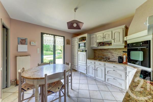 Maison à vendre  9 pièces - 234,08 m 2   TASSIN LA DEMI LUNE  - 69