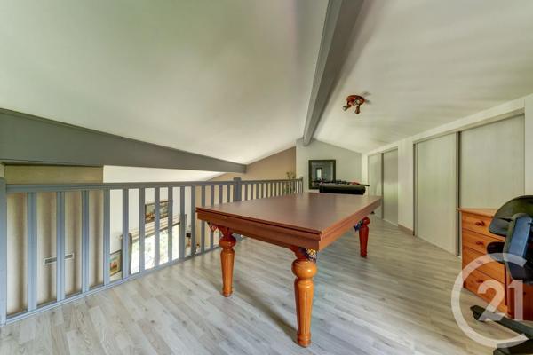 Maison à vendre  9 pièces - 234,08 m 2   TASSIN LA DEMI LUNE  - 69