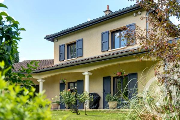 Maison à vendre  9 pièces - 234,08 m 2   TASSIN LA DEMI LUNE  - 69