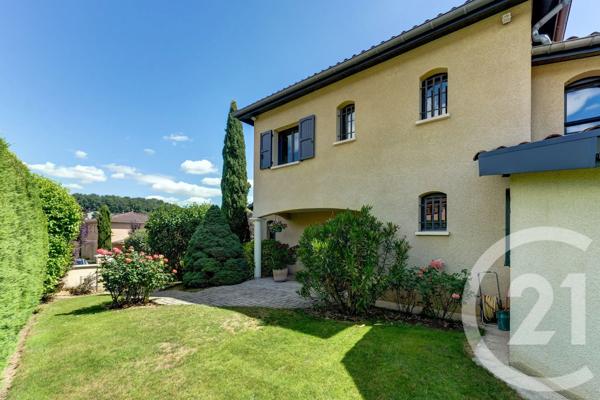 Maison à vendre  9 pièces - 234,08 m 2   TASSIN LA DEMI LUNE  - 69