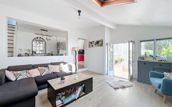 Maison à vendre    5 pièces • 90 m2 Nanterre