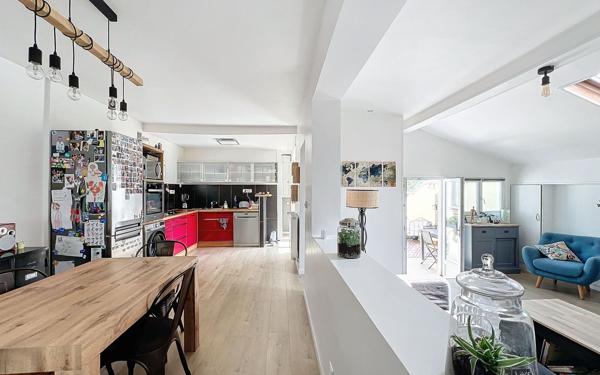 Maison à vendre    5 pièces • 90 m2 Nanterre