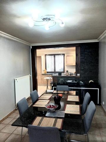 Maison à DRANCY, 93700 - 9 pièces 200m²
