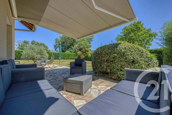 Maison à vendre  5 pièces - 121,71 m 2   VAULX  - 74