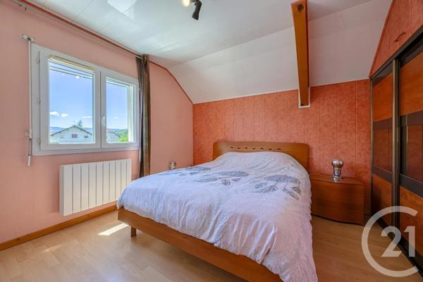 Maison à vendre  5 pièces - 121,71 m 2   VAULX  - 74