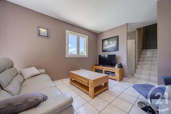 Maison à vendre  5 pièces - 121,71 m 2   VAULX  - 74