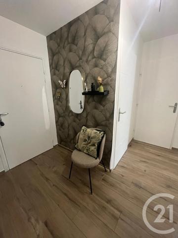 Appartement F3 à vendre  3 pièces - 62,50 m 2   CRUSEILLES  - 74