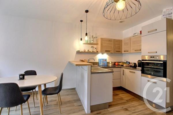 Appartement F3 à vendre  3 pièces - 73,91 m 2   THONON LES BAINS  - 74
