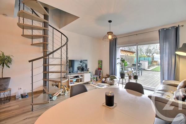 Appartement F3 à vendre  3 pièces - 73,91 m 2   THONON LES BAINS  - 74