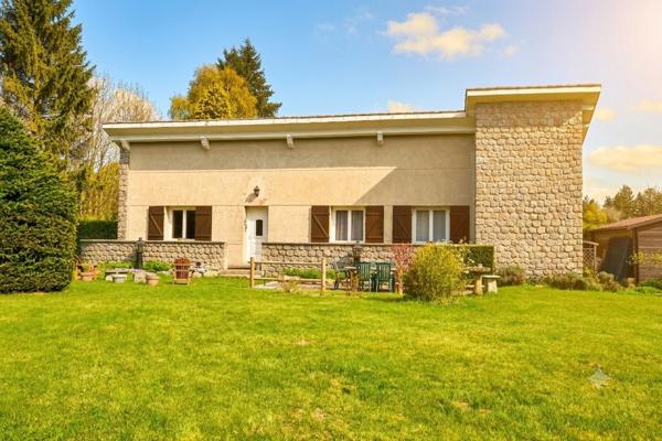 85 m² - maison de caractère - St Genest Malifaux - parc exceptionnel