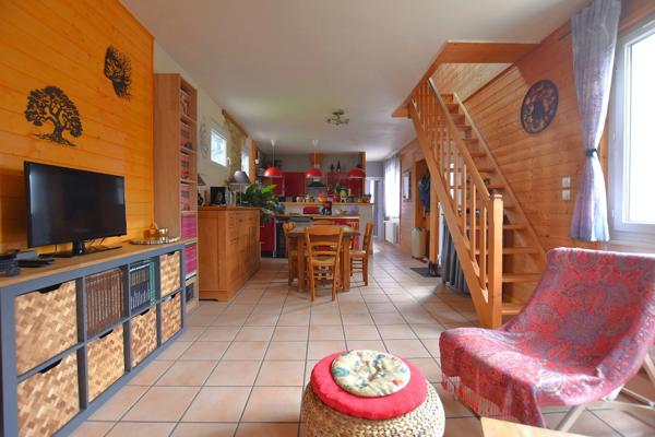 85 m² - maison de caractère - St Genest Malifaux - parc exceptionnel