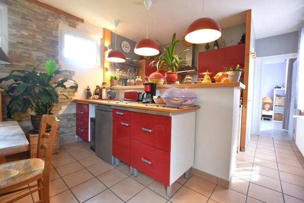 85 m² - maison de caractère - St Genest Malifaux - parc exceptionnel