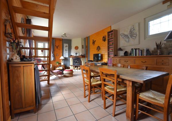 85 m² - maison de caractère - St Genest Malifaux - parc exceptionnel