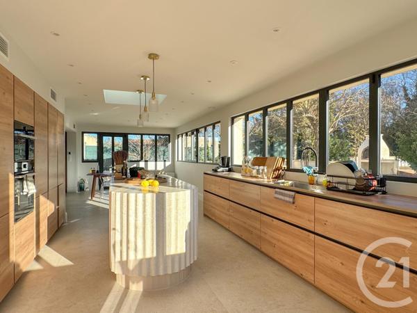 Maison à vendre  8 pièces - 191 m2 AIX EN PROVENCE - 13