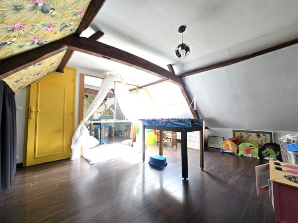 Maison 7 pièce(s) 4 chambre(s) 160 m²