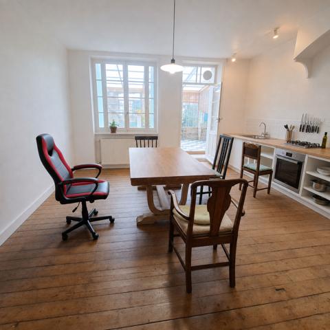 A VENDRE LAVELANET MAISON 180 M² + DEPENDANCES IDEAL INVESTISSEURS