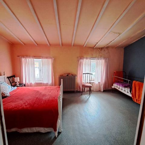A VENDRE LAVELANET MAISON 180 M² + DEPENDANCES IDEAL INVESTISSEURS