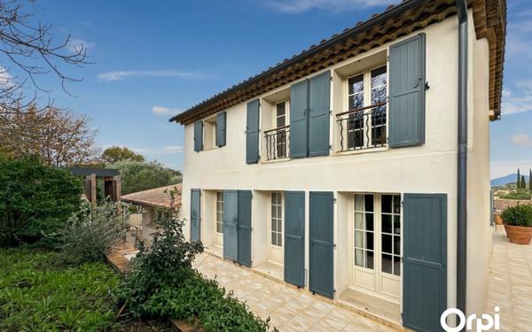 Maison à vendre    4 pièces • 180 m2 Saint-Tropez