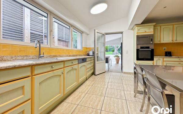 Maison à vendre    4 pièces • 180 m2 Saint-Tropez