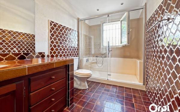 Maison à vendre    4 pièces • 180 m2 Saint-Tropez