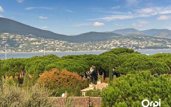 Maison à vendre    4 pièces • 180 m2 Saint-Tropez