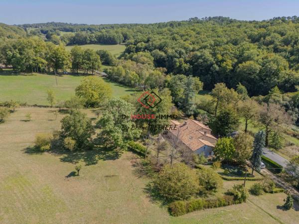 Maison à vendre 8 pièces de 260 m²