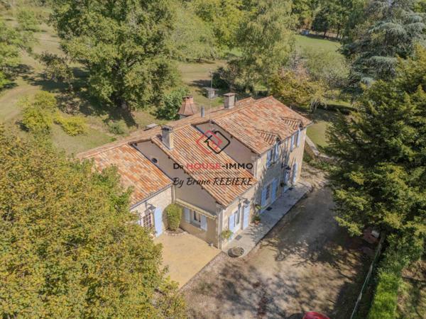 Maison à vendre 8 pièces de 260 m²