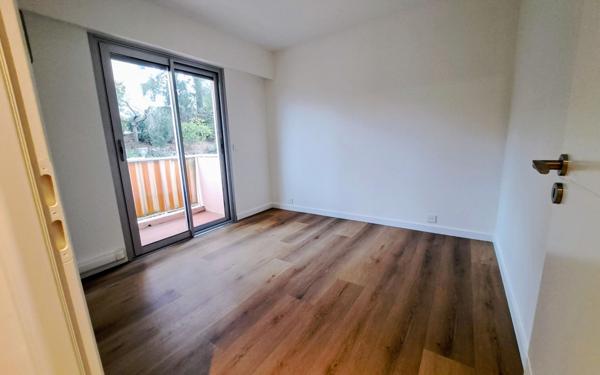 Appartement à vendre    4 pièces • 75,23 m2 Le Cannet