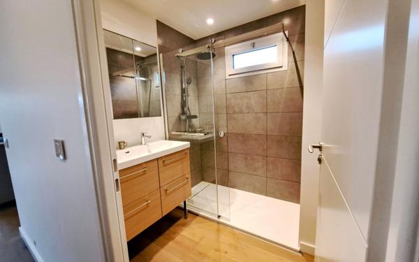 Appartement à vendre    4 pièces • 75,23 m2 Le Cannet