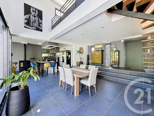 Maison à vendre  7 pièces - 162 m 2   AUCH  - 32