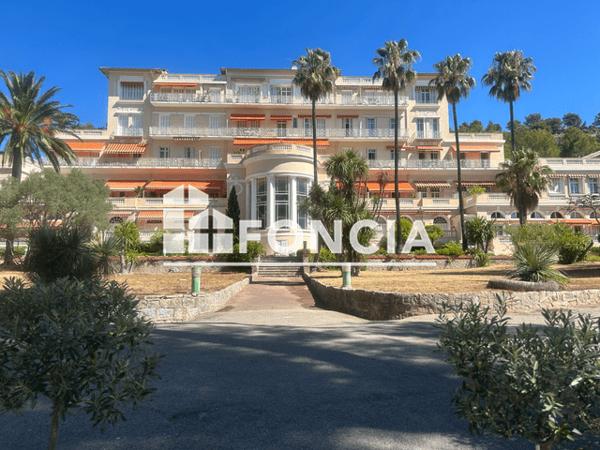 Location Studio meublé 19.73 m² - le mont des oiseaux Hyeres 83400