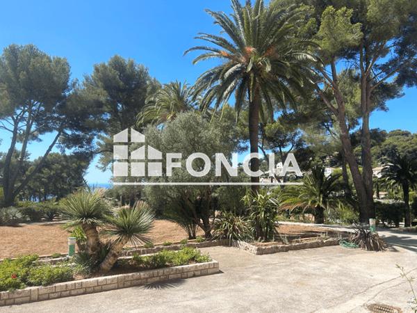 Location Studio meublé 19.73 m² - le mont des oiseaux Hyeres 83400