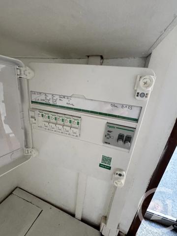 à vendre  53,54 m 2   ALES  - 30