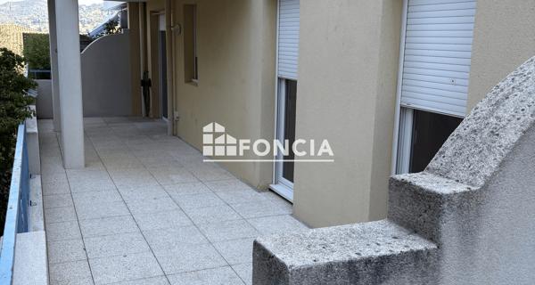 À vendre Appartement 3 pièces 58.25 m² - Hyères 83400