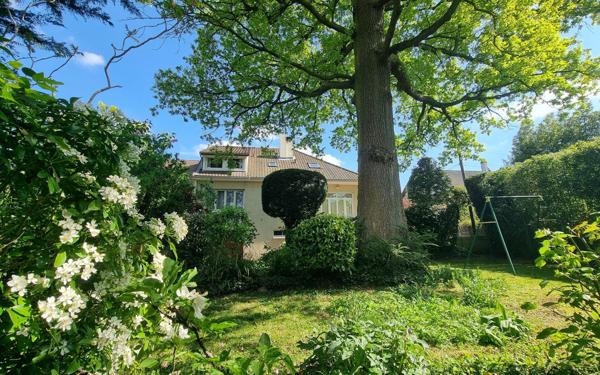 Maison à vendre    7 pièces • 161,28 m2 Villiers-sur-Marne