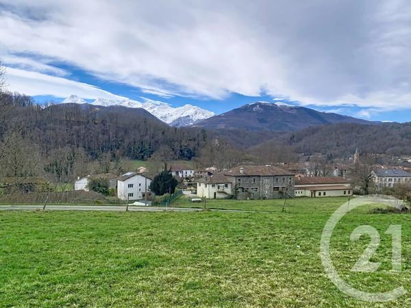 Terrain à vendre  6324 m 2   OUST  - 09