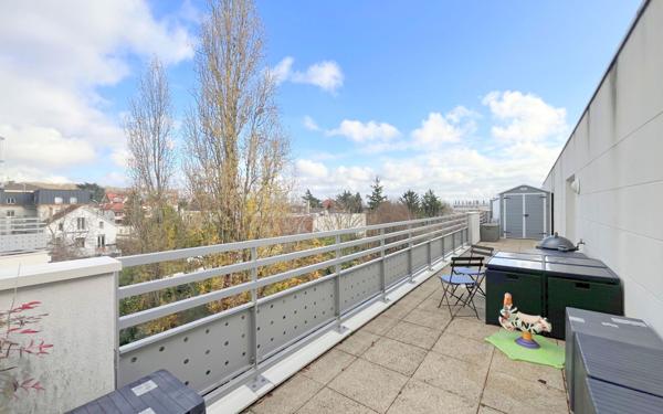 Appartement à vendre    4 pièces • 81,90 m2 Neuilly-Plaisance