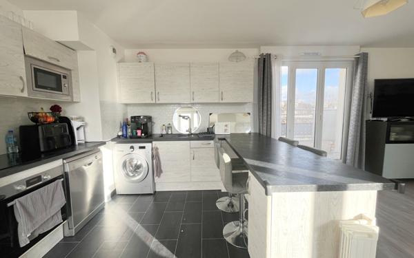 Appartement à vendre    4 pièces • 81,90 m2 Neuilly-Plaisance