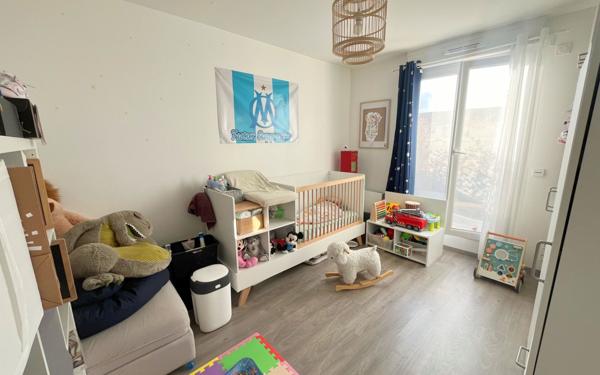 Appartement à vendre    4 pièces • 81,90 m2 Neuilly-Plaisance