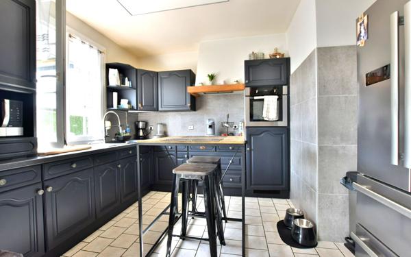 Maison à vendre    4 pièces •  Saint-Ouen